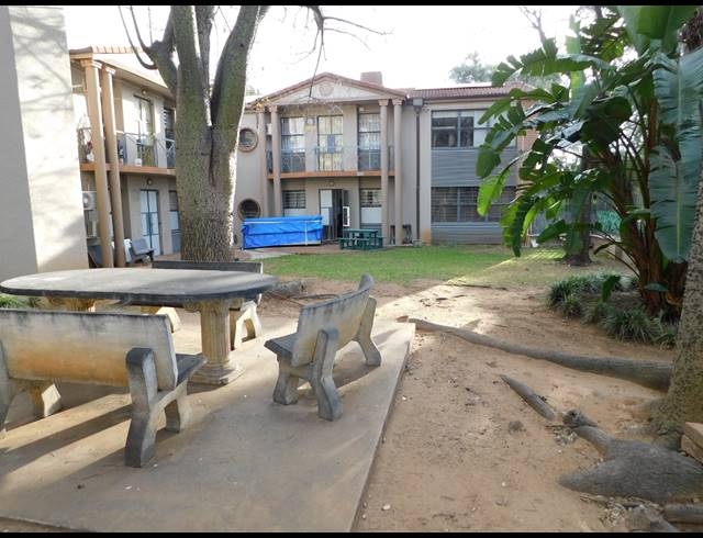 161M² OFFICE FOR SALE IN FERNDALE